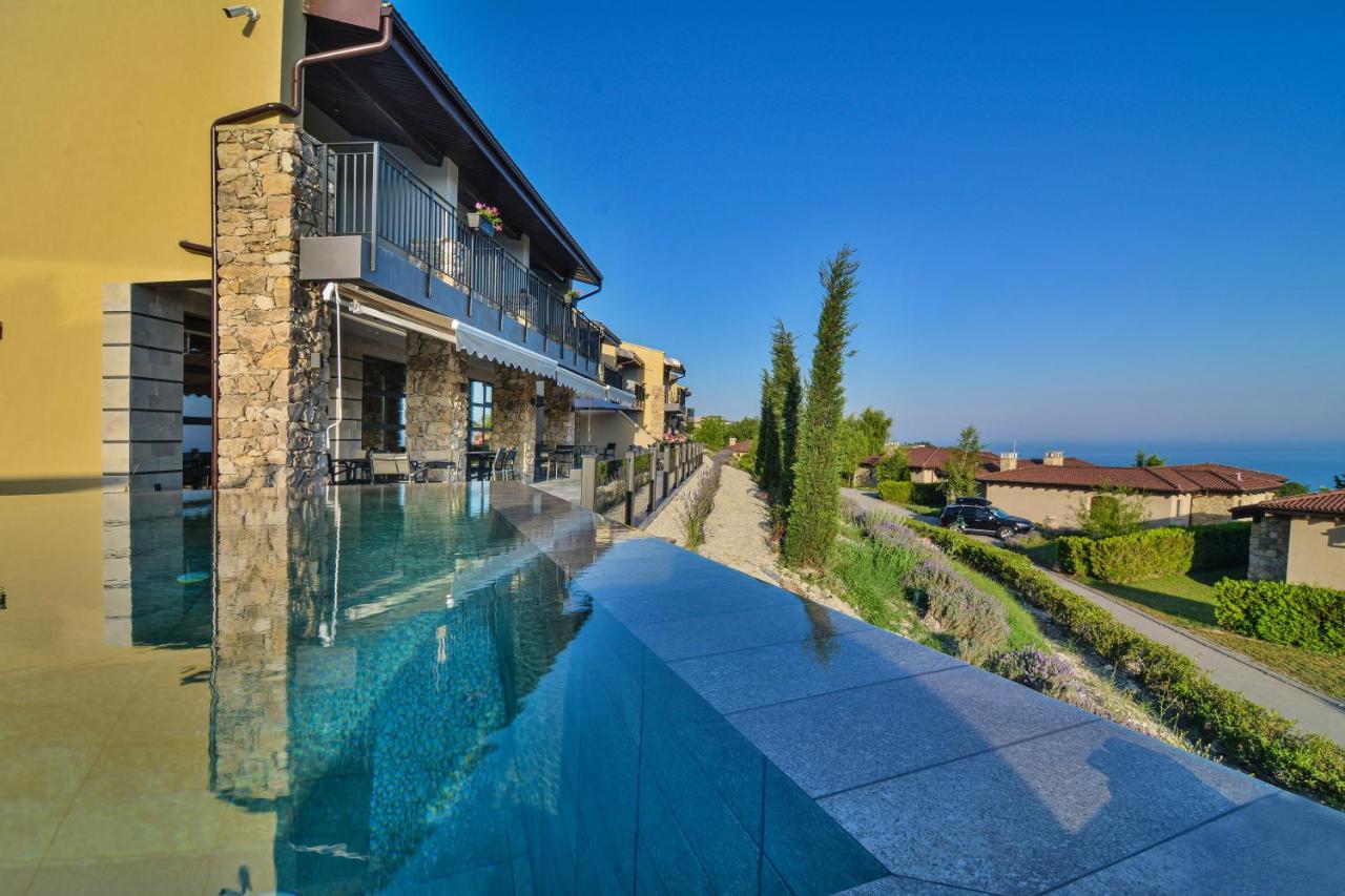בלצ'יק Boutique Hotel By Blacksearama מראה חיצוני תמונה